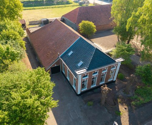 Geniet van het buitenleven in deze charmante woonboerderij in Borgercompagnie