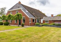 Woonboerderij met diverse bijgebouwen op perceel van maar liefst 9.915 m2 in Annen